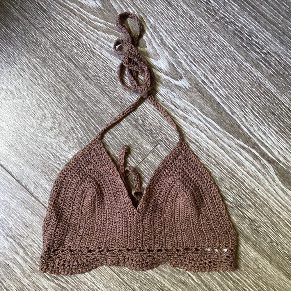 Brown knitted top